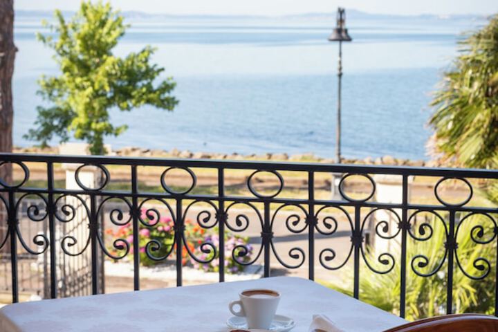 Terrace/Patio 46 of 48
