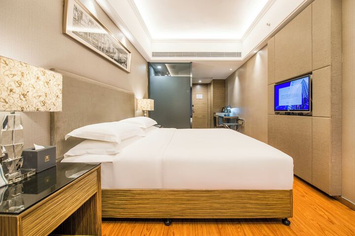 Room 20 of 130