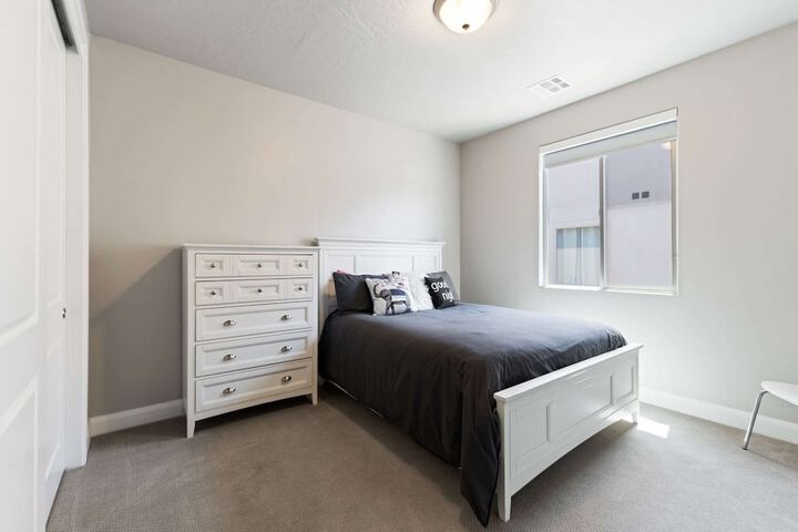 Room 3 of 30