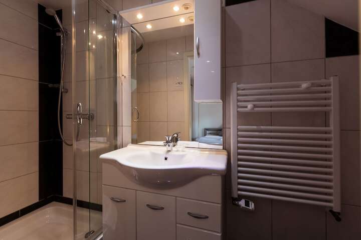 Clean Restrooms