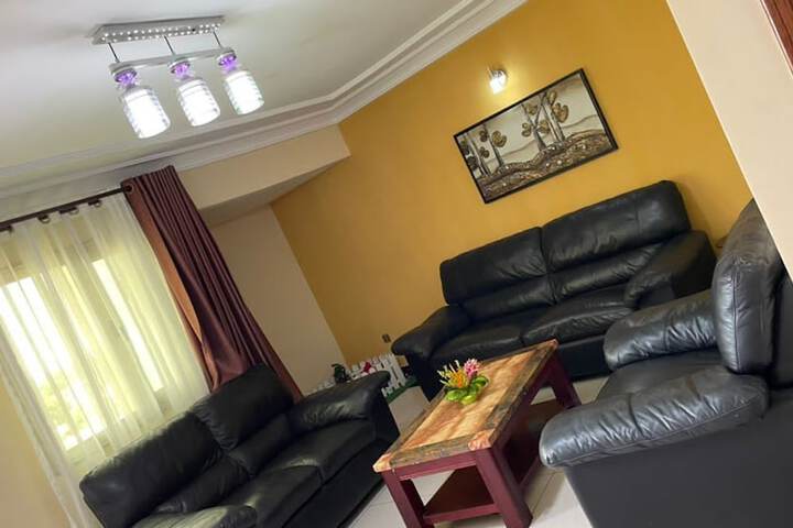 Room 9 of 33