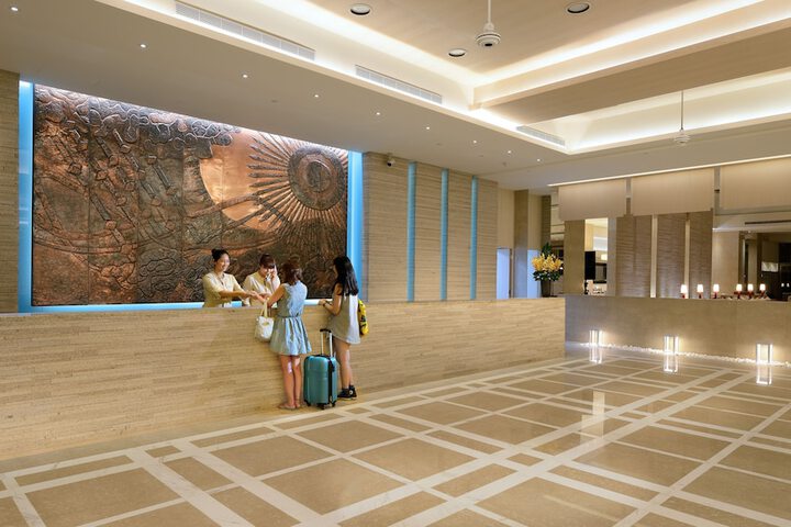 Hotel Interior 5 of 100