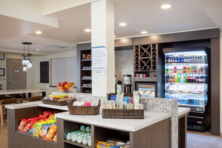 Snack bar