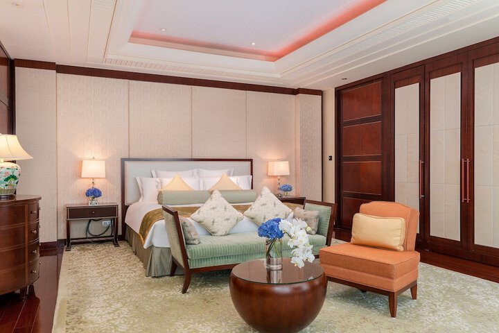 Room 21 of 132
