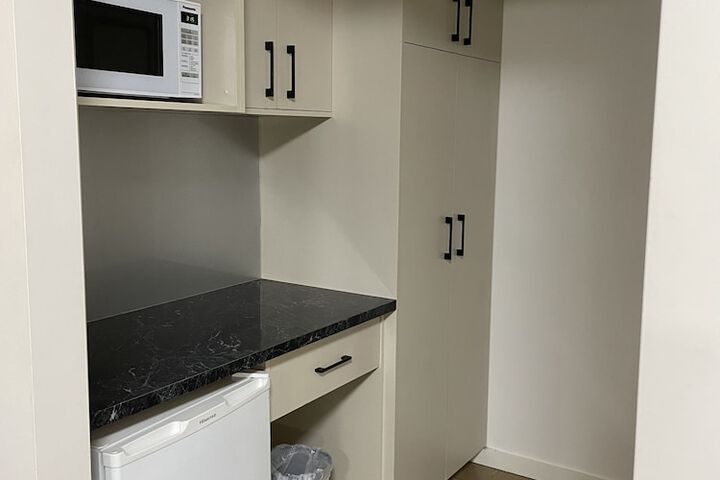 Room 26 of 74