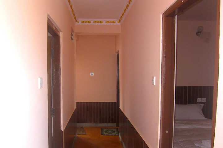 Ballroom/Hall 12 of 18