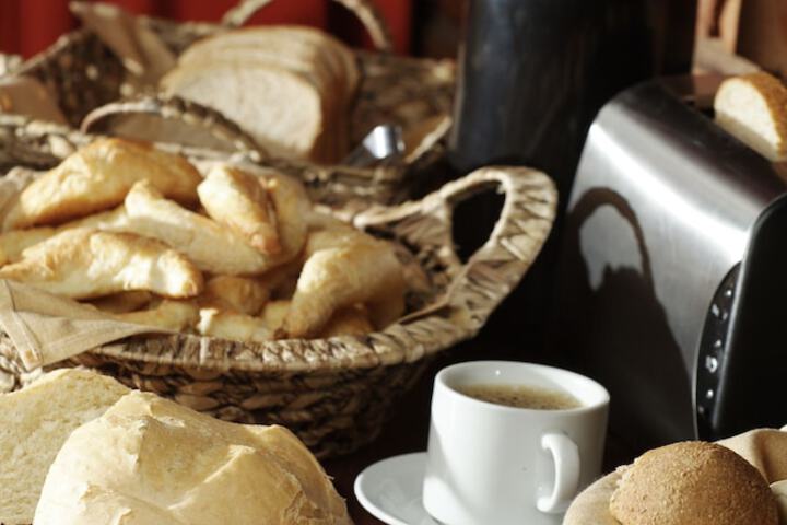 Breakfast/Coffee Service 46 of 80
