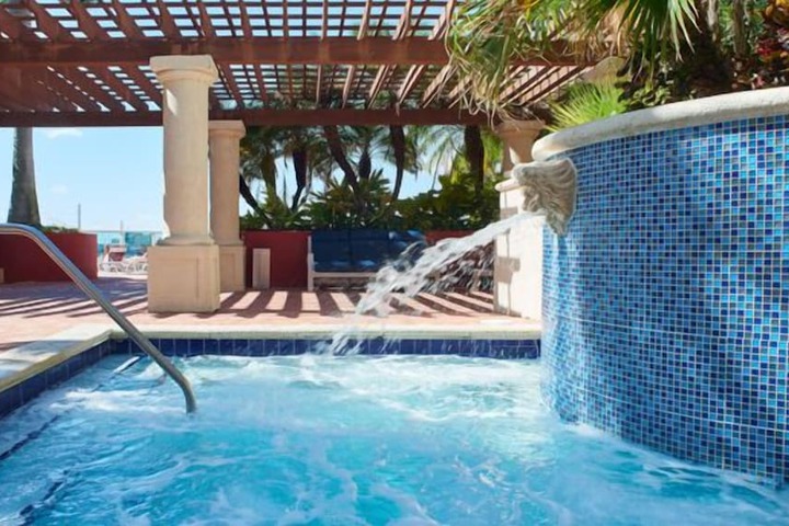 Relaxing Spa