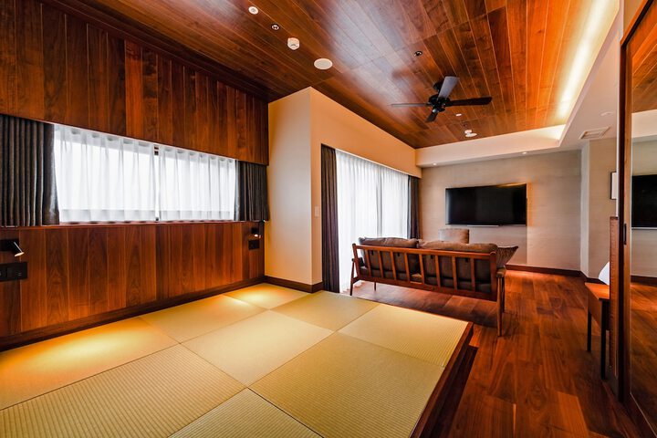 Room 7 of 113