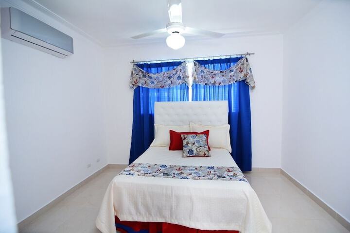 Room 2 of 26