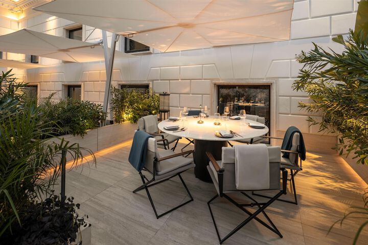 Dining 146 of 171