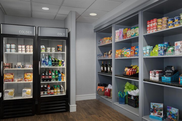 Snack bar