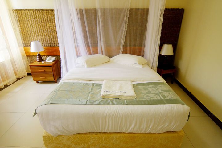 Room 5 of 86