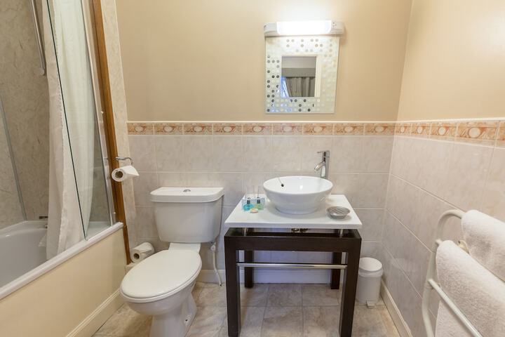 Bath Interior