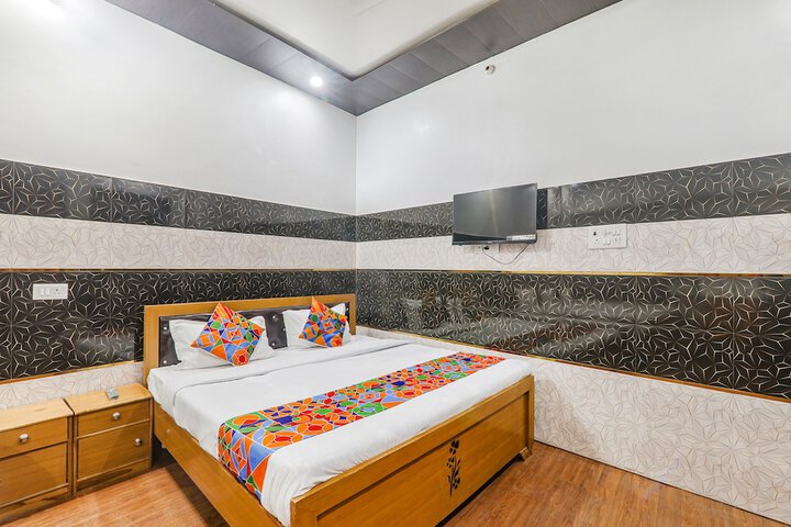 Room 29 of 40