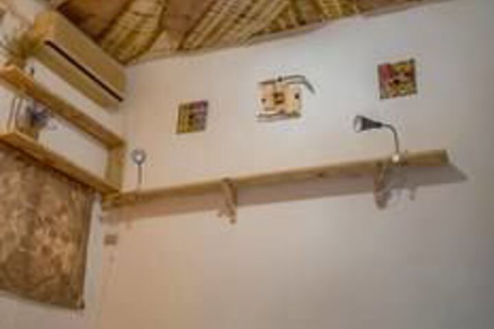 Room 6 of 34