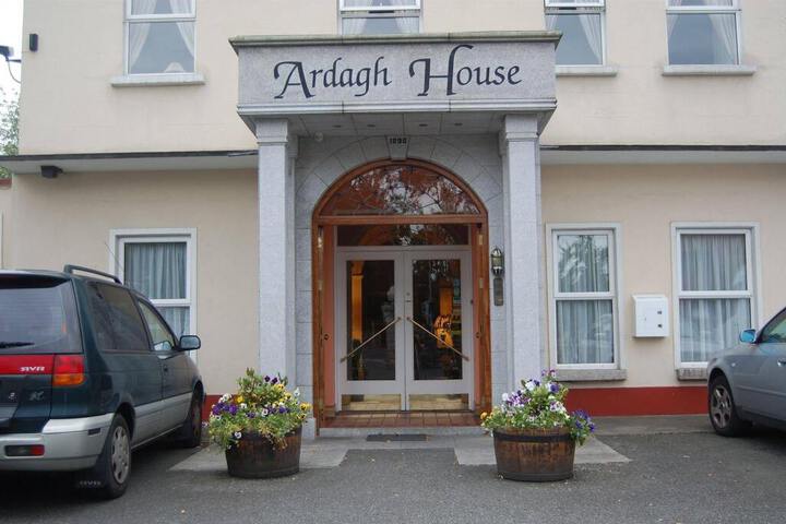 ARDAGH HOUSE