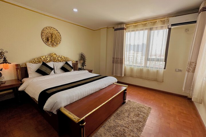 Room 36 of 153
