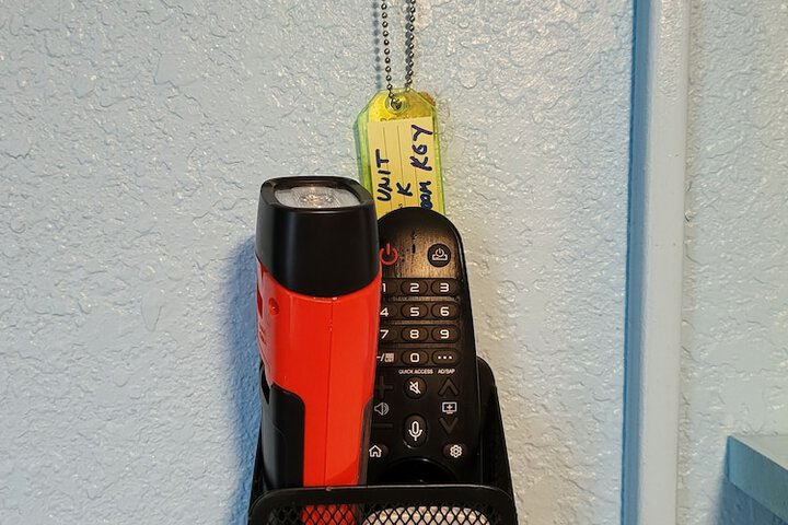 Room 120 of 222