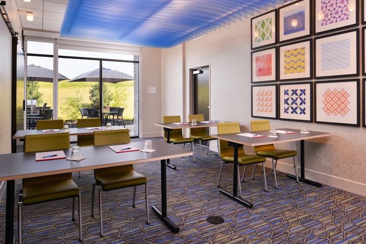 Meeting facility