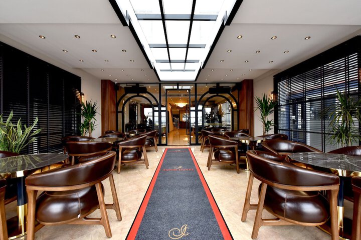 Hotel 2 of 21