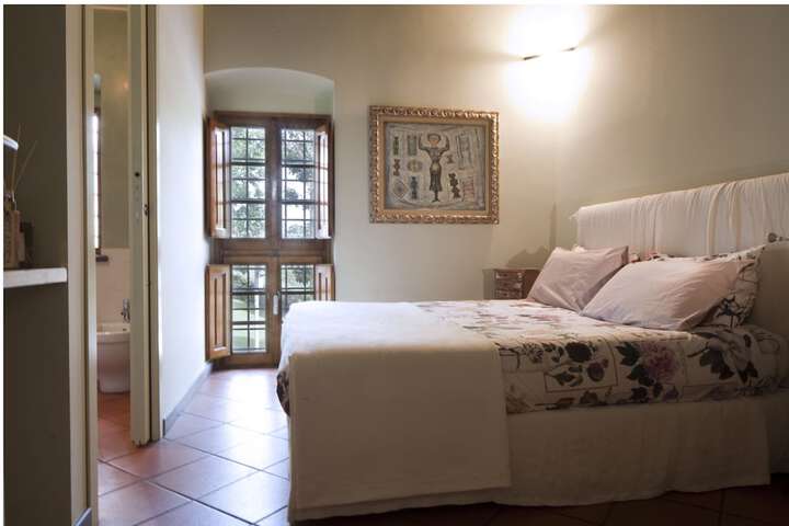 Room 4 of 85