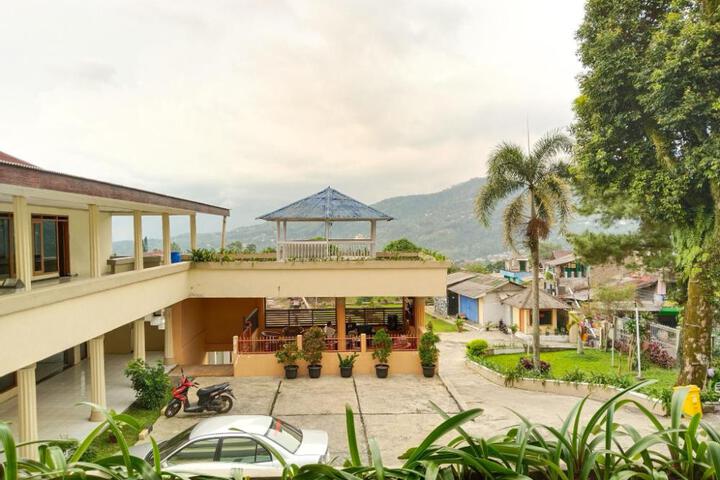 Hotel New Gondangdia Powered by Cocotel