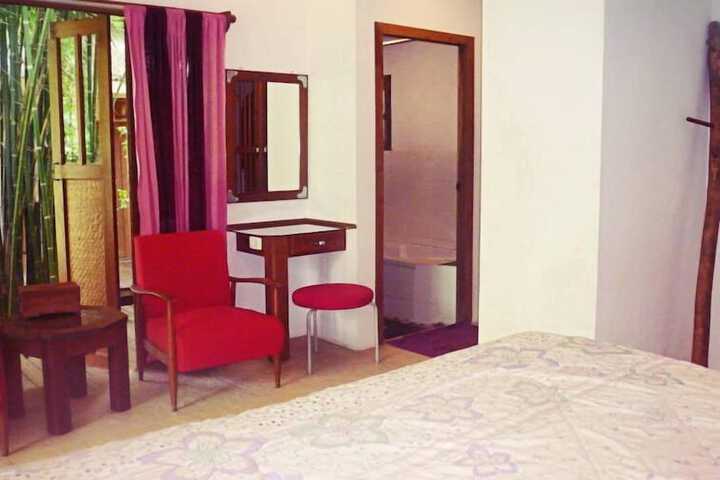 Room 9 of 23