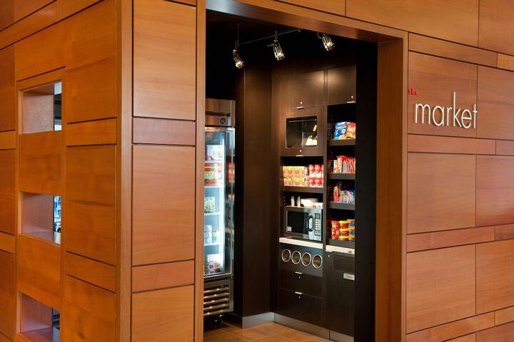 Snack bar