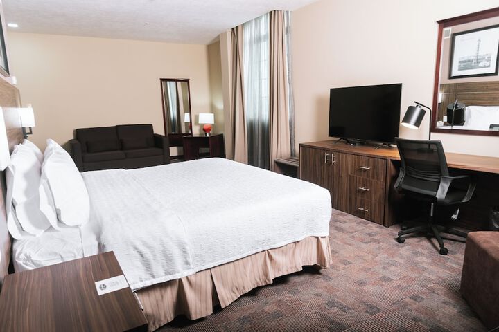 Room 18 of 90