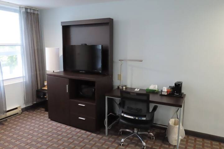Room 12 of 75