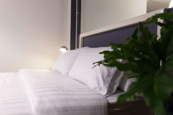 Room 35 of 71