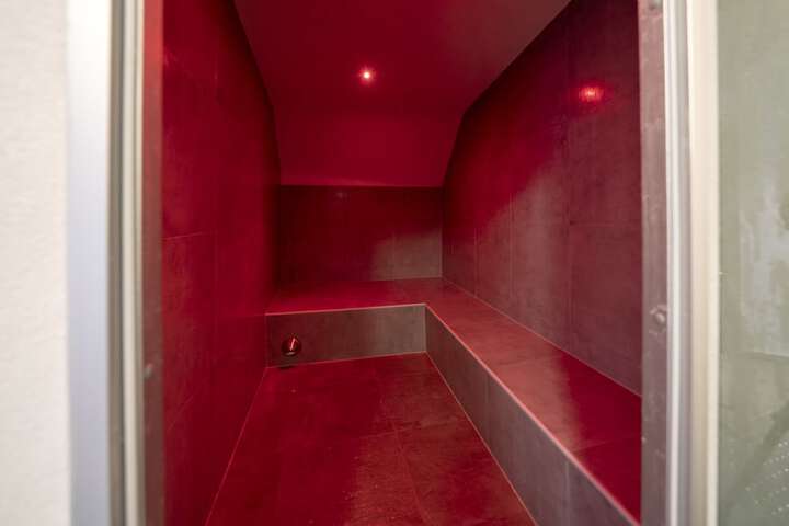 Steam room