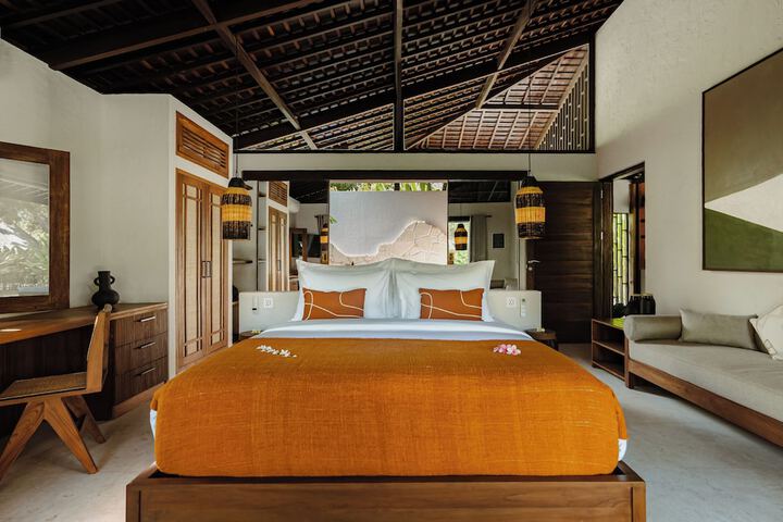 Room 15 of 73