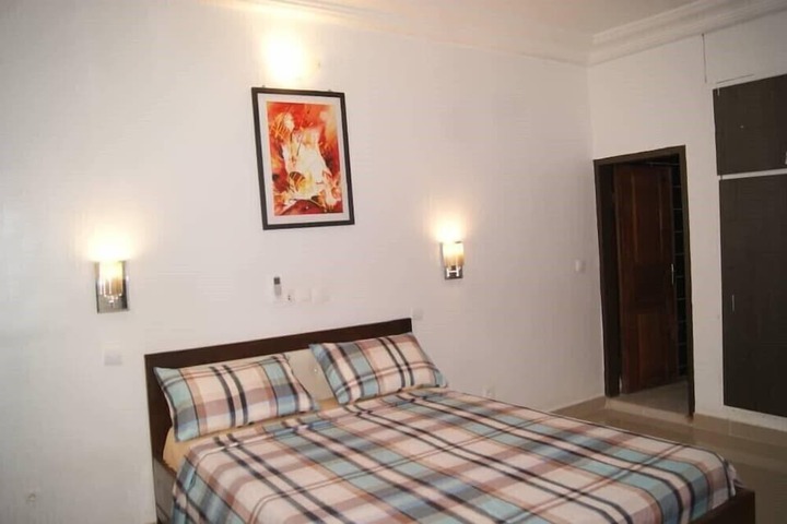 Room 46 of 67