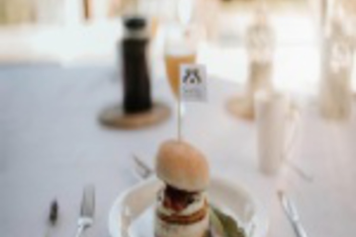 Dining 145 of 276