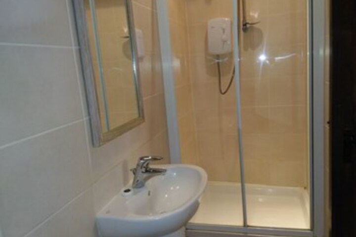 Room 52 of 84