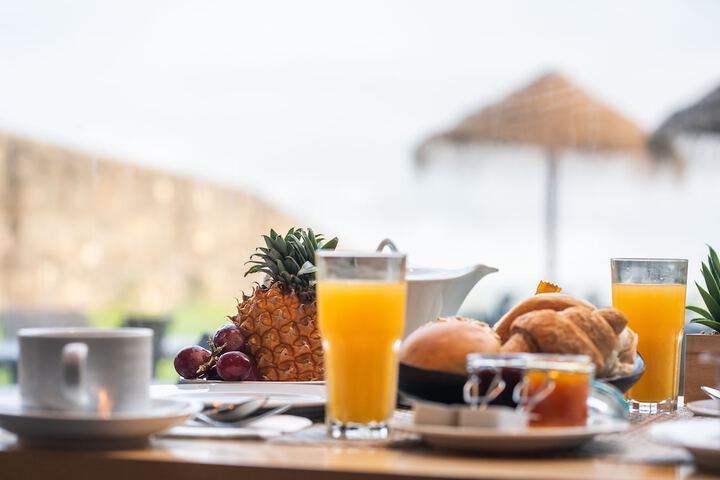 Breakfast/Coffee Service 40 of 47