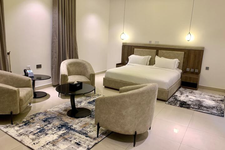 Room 3 of 9
