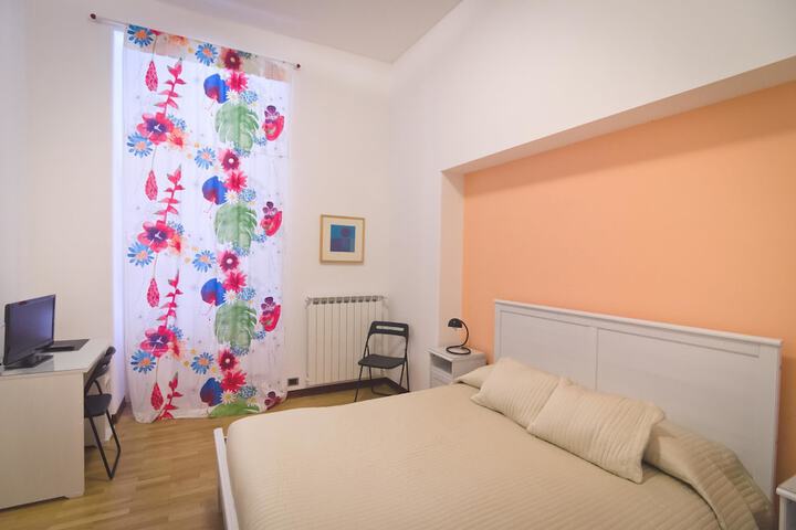 Room 13 of 44