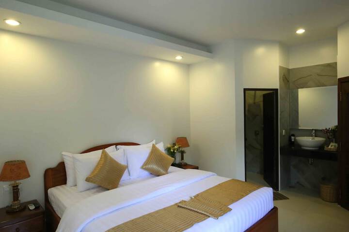 Room 29 of 73