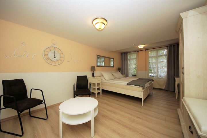 Room 3 of 19