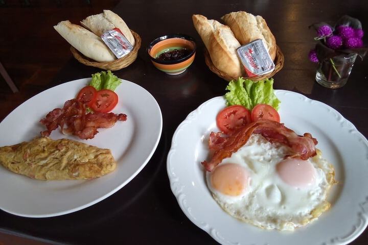 Breakfast/Coffee Service 57 of 69