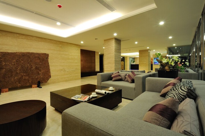 Hotel Interior 2 of 31