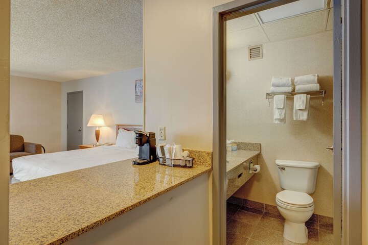 Room 43 of 139