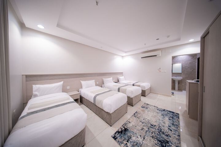 Room 53 of 64