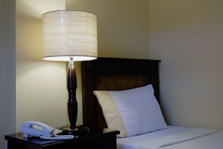 Room 15 of 50
