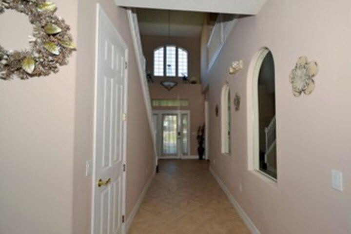 Ballroom/Hall 8 of 29