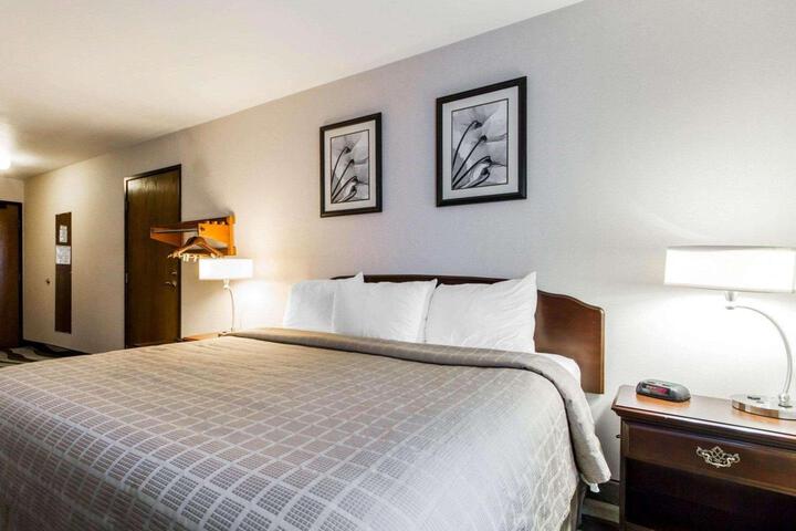 1 King Bed Upgrade (11 of 20)