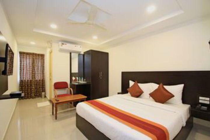 Room 15 of 25